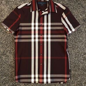 Perry Ellis Short Sleeve Button down Shirt